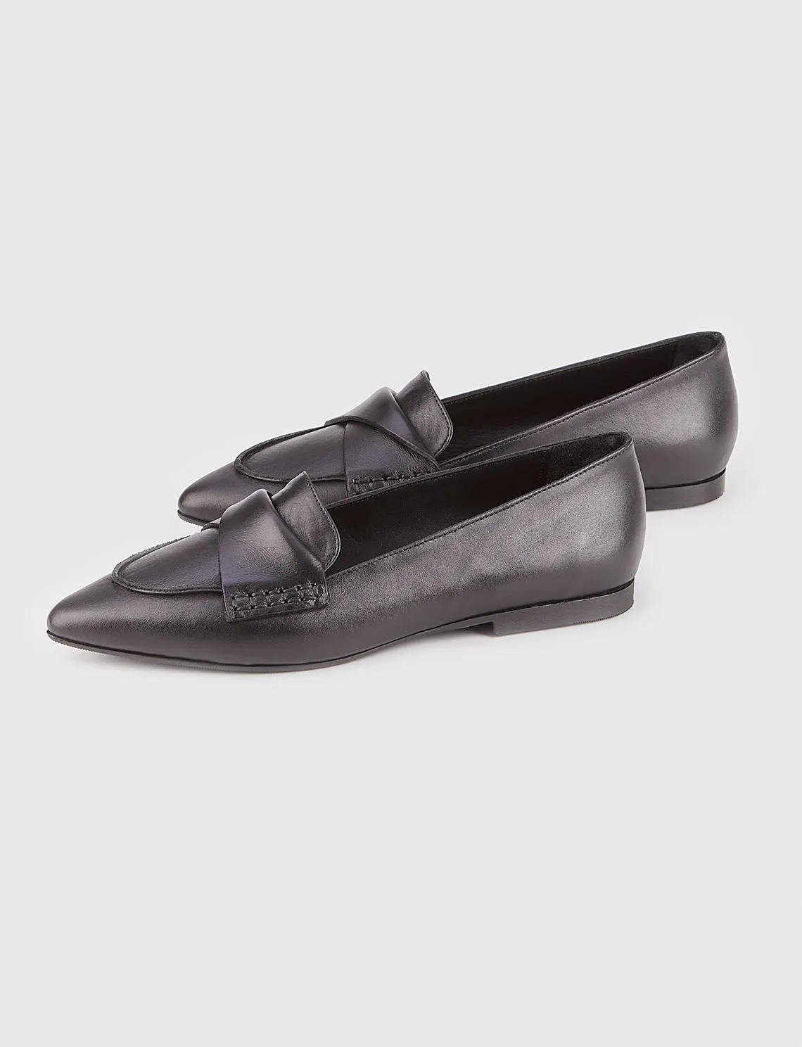 Women Black Genuine Leather Point Toe Flat Shoes